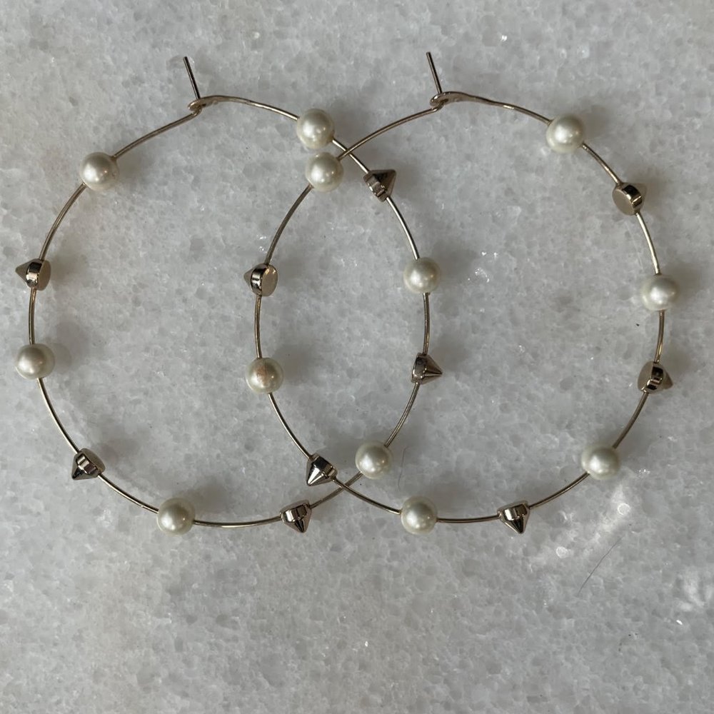 Stella & Dot Retired Madison Hoops Gold + Pearl Statement Earrings